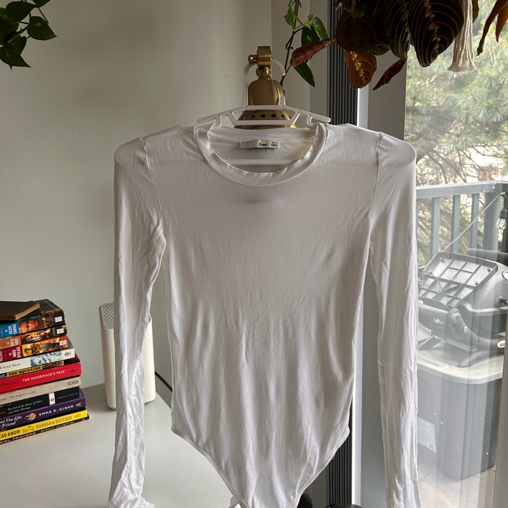 Wilfred White Long Sleeve Bodysuit
